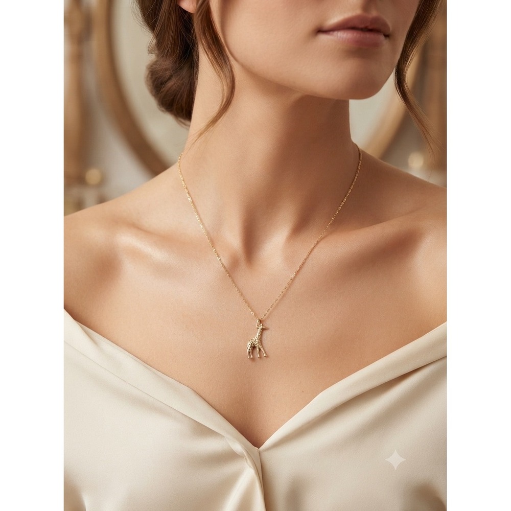 J.Crew Gold Tone Giraffe Pendant Long Link Chain Necklace Animal Charm